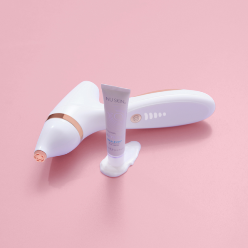 LumiSpa iO Rose Gold Accent i ageLOC LumiSpa IdealEyes – Eye Care Kit